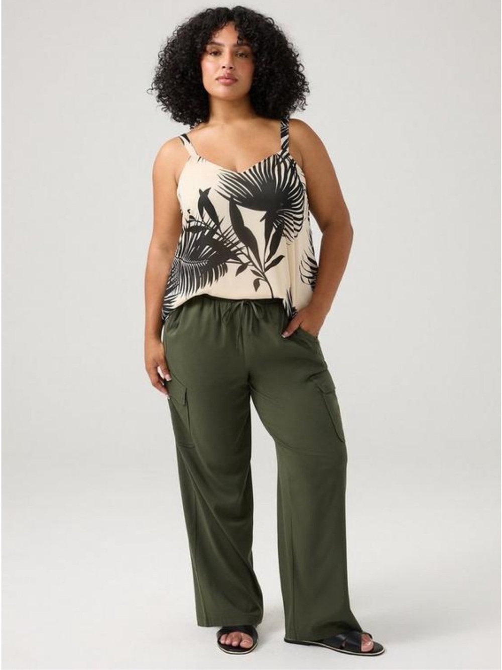 Torrid 2X Wide-Leg Cargo Pants